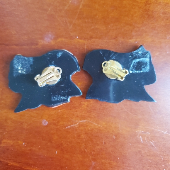 VINTAGE PARROT 🦜 COCKATIEL 🦜 COCKATOO EARRINGS - Picture 4 of 4